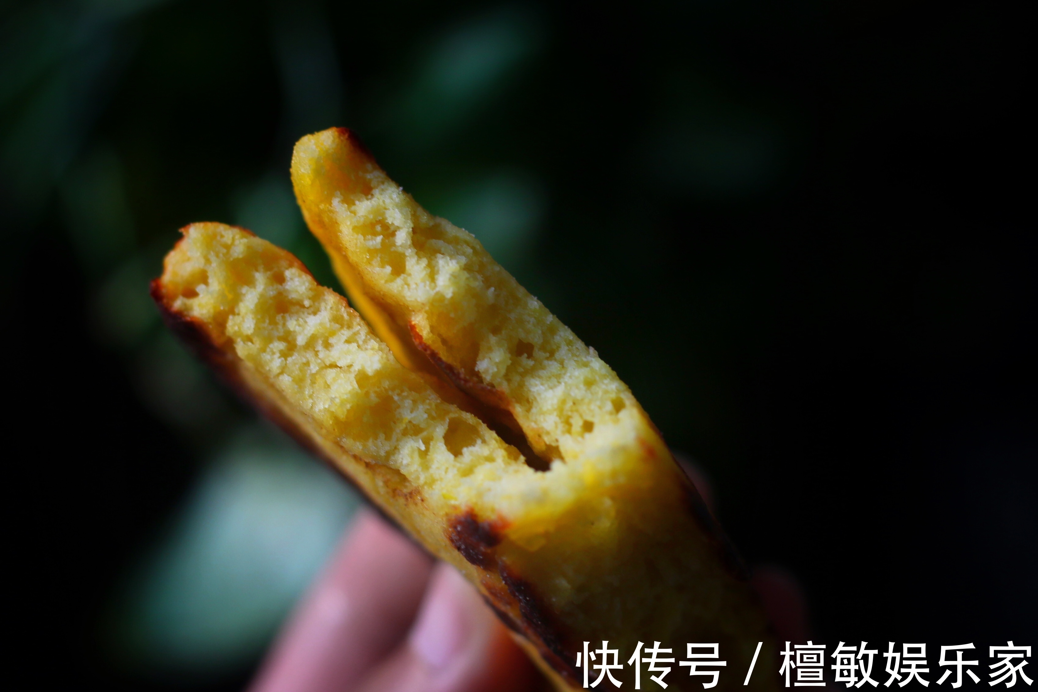 南瓜季|用南瓜做饼，又软又香甜，如果不制止，孩子会拿起第三个第四个