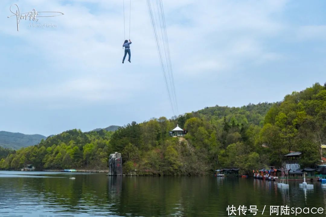 如果你有个“飞天”梦想，可以到武汉的这个五A景区里轻松实现