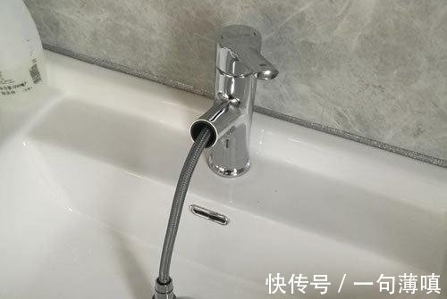 挂架|卫生间装修，多花三千装了这12样东西，实用又方便，你觉得值吗