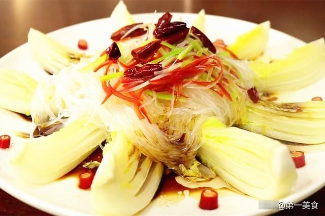 年夜饭开运菜——“蒸蒸日上”！2种食材、2步搞定，红火还漂亮