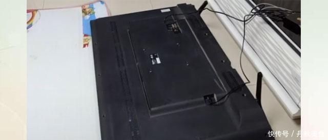 儿子|宝妈刷碗的功夫,儿子把电视给摔坏了,网友这宝妈心态真好