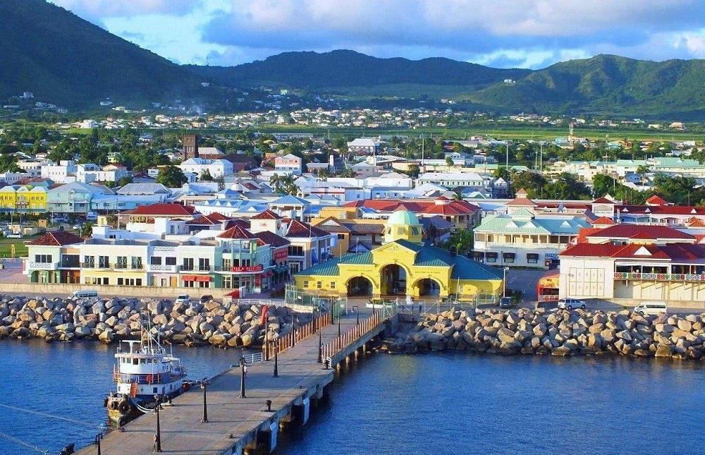 西半球面积最小的国家,面积不到香港的1/4,靠旅游和金融业致富