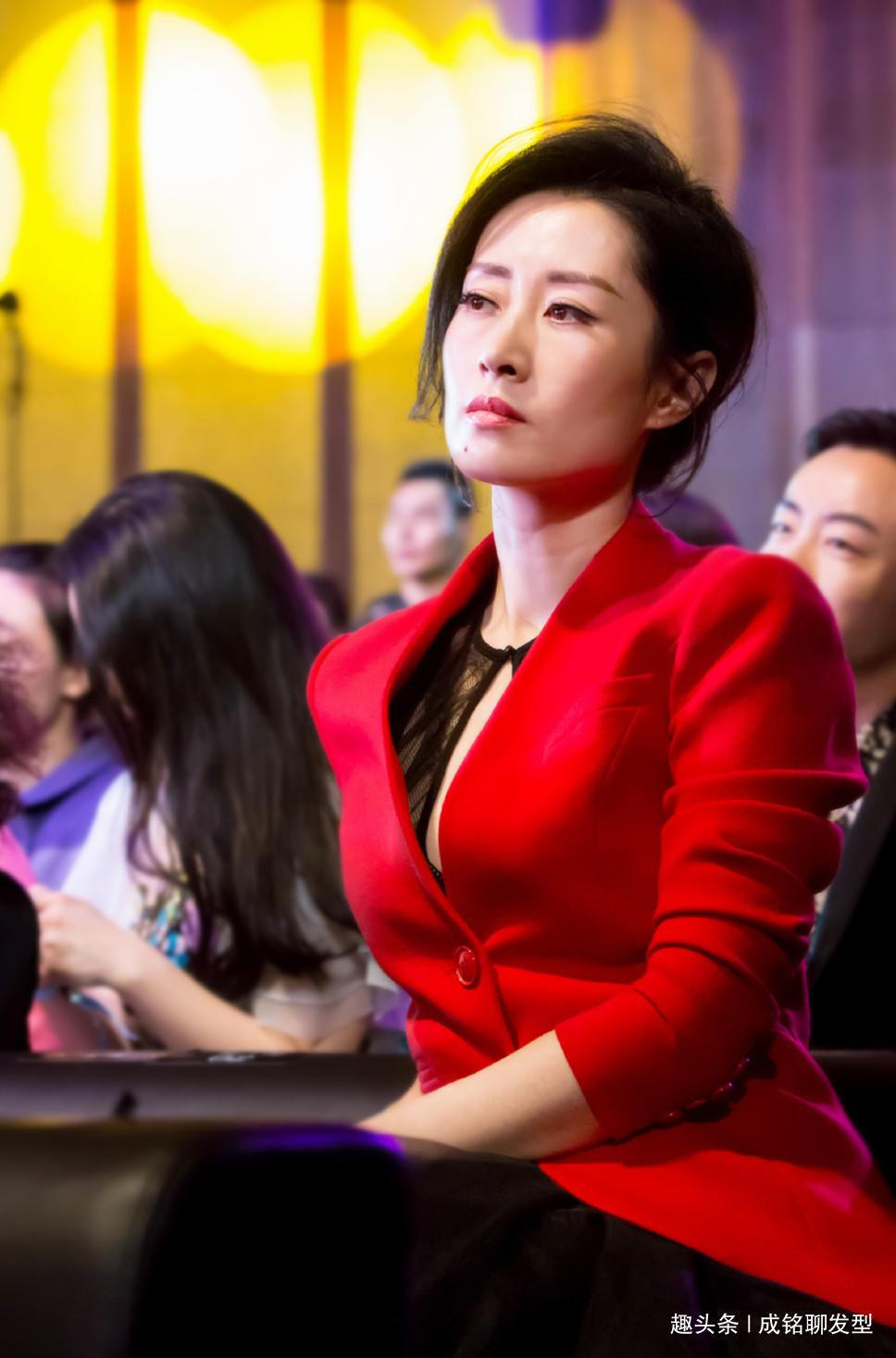 生活色 40岁女人要选对发色,我总结了12位明星发型发色,换发型前看看!