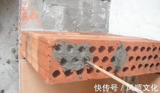 蜂窝砖|老公不顾家人反对用蜂窝砖砌了个电视柜,想不到效果美爆了!