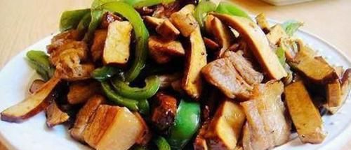  女性害怕老太快，要多吃3种美食，排毒养颜，好处多多