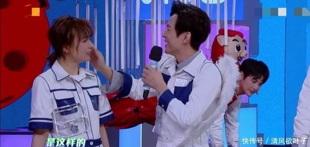 吴昕带病录《快本》,何炅心疼摸头杀,有谁注意一旁谢娜的表情
