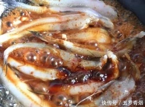 不懂吃某鱼可惜了,比虾便宜,比骨头补钙,孩子多吃更聪明