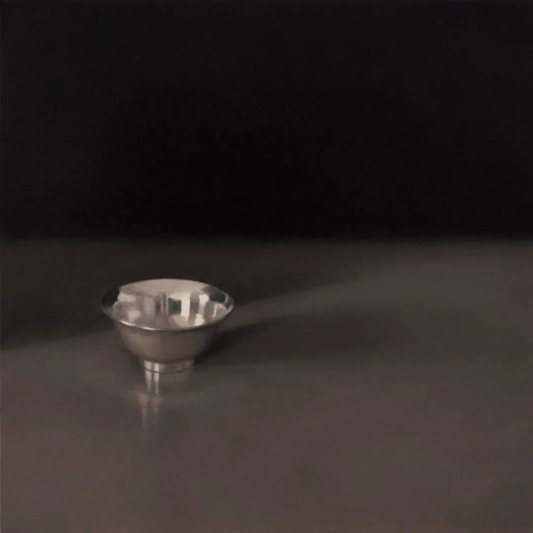 孤独感#柔和的光影和质感,她的静物画散发着一种孤独感!