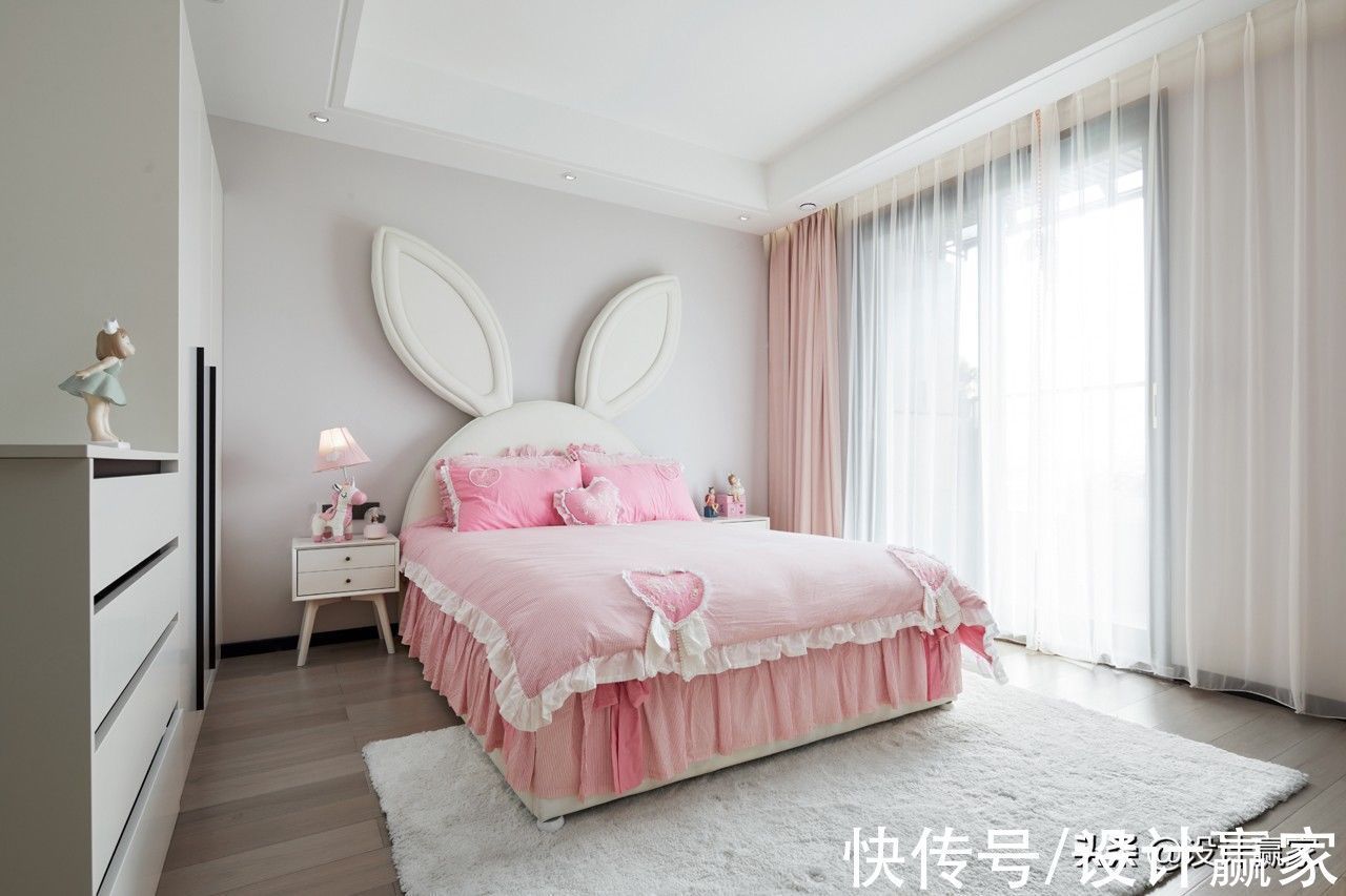 女主人|240㎡叠拼,简洁大气的现代别墅,150万打造出质感生活,羡煞旁人