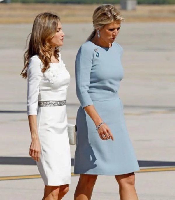 178cm荷兰王后气质出众,与西班牙王后同框,被超高颜值碾压