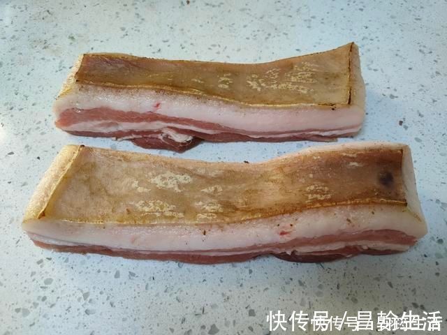 糖色|爷爷做了几十年红烧肉,口感软烂香入味,香料只加这四味即可