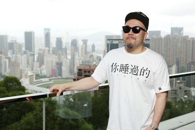 伟文之一的黄伟文,他填词最经典的5首歌曲