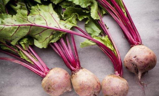 零食|不想太早变成老太婆,3种食物当零食吃,越吃越年轻