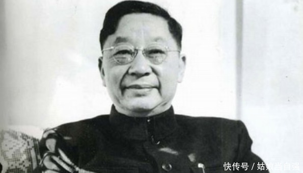 原配带3个孩子寻他,他却跑千里寻她,闭门不见留下8字让人感慨!