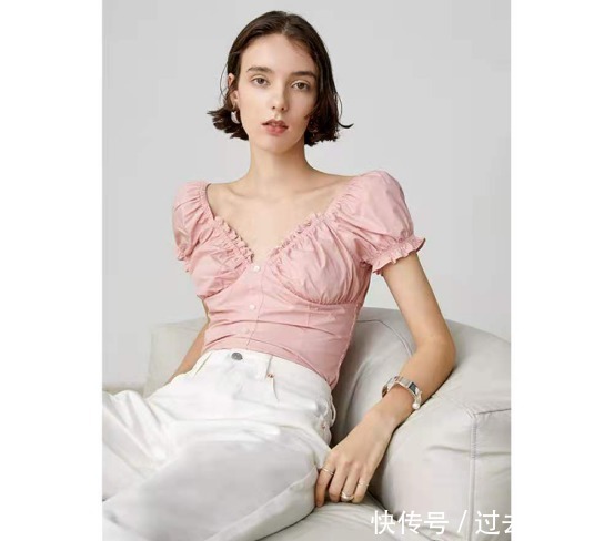 少女|掌握这些穿搭要点,你也可以做BM女孩