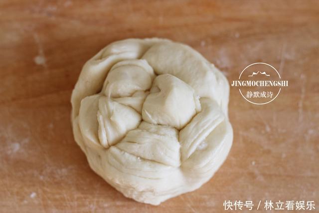 好看|又找到一种花卷新做法,不用拧,倍儿好看,手残党也能一次成功