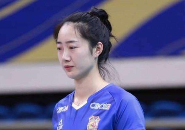 助教|王辰玥秀美妆引关注,担任助教恐不可信,曾直言欲成大博主