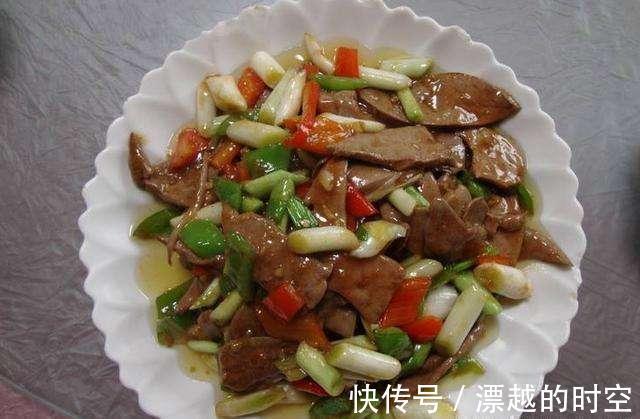 非常解馋开胃的菜谱，怎么吃都不腻，吃了还想吃，好吃到美朋友