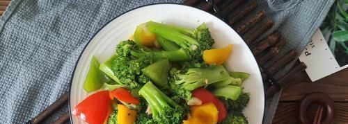 “天然葉酸”終被找到，女人隔三差五吃一次，氣血充足氣色好