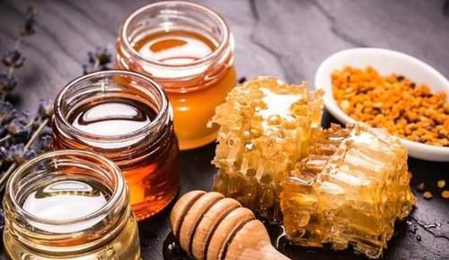 凤梨|每天晚上坚持吃3种食物,排毒养颜、延缓衰老,好处多多!