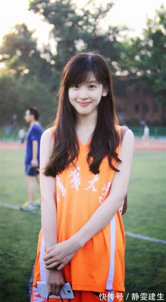 清纯|网红脸已经过时,2020年最火的是初恋脸,清纯高级又耐看