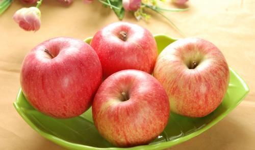 减肥|吃苹果的三个黄金时间,吃对时间减肥功效翻倍,你们吃对了吗?