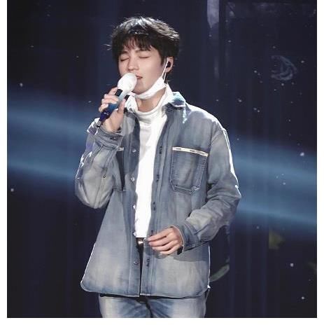 粉絲問王俊凱是否戀愛，得到的答案是單身，覺得離譜到無語？