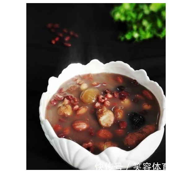 八宝粥|集八种材料熬制而成的粥,每周喝两次,让你气色红润有光泽!