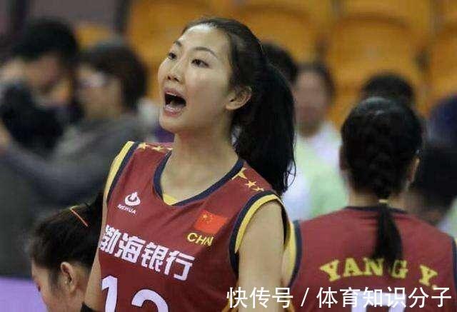 排球|被八一队抛弃,后又被郎平选中,她是怎样成为女排最强副攻的呢