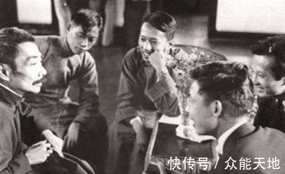 周豫才@鲁迅这辈子从未骂蒋介石,鲁迅离世以后,蒋介石以6字评价他