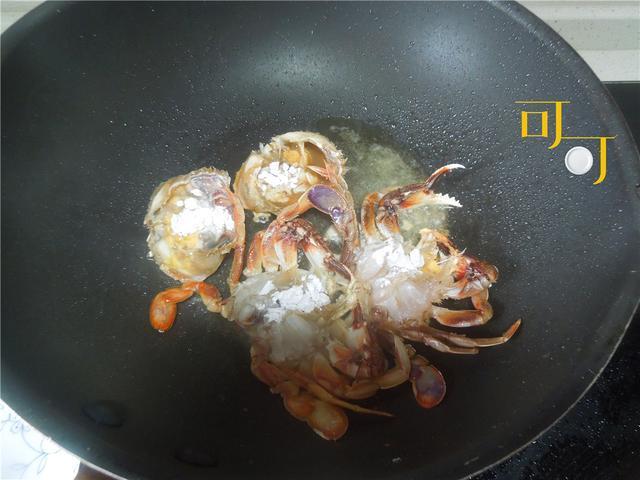 所费不多,却非常鲜美的花蟹豆腐汤,我们一家人都很喜欢喝