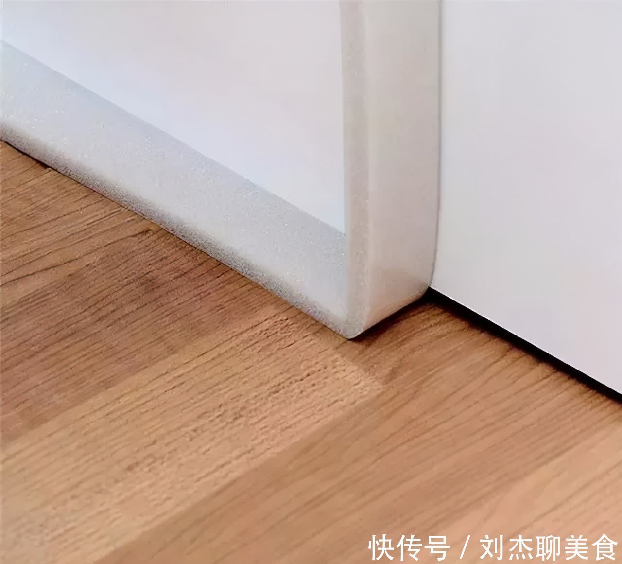 手残党|别再装“鸟笼式”防盗窗,如今流行这样装,安全防盗不遮光 !