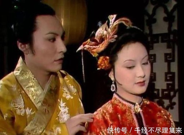 嫌弃&王熙凤为什么被贾琏嫌弃?你看尤二姐死后,贾蓉和平儿背地干了啥