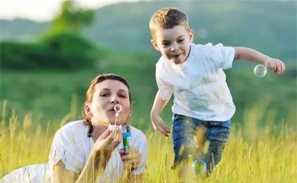 学校教育|怎样才能在六岁前有效地提高孩子的智商