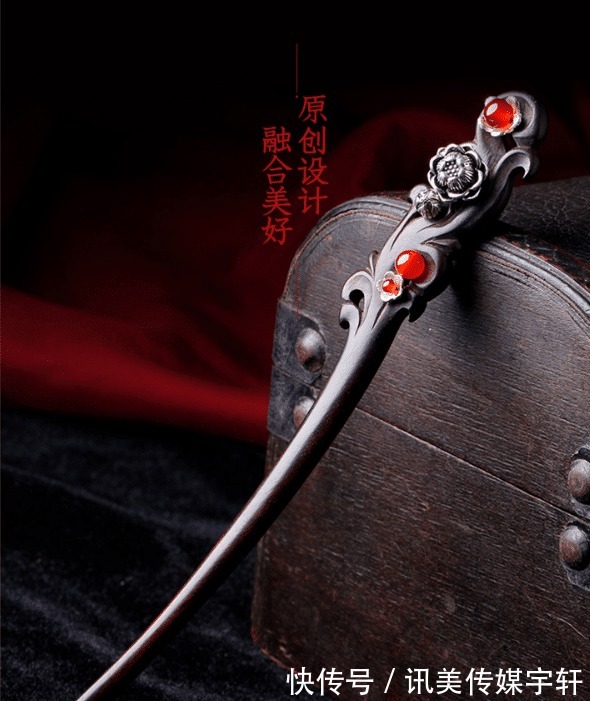 配饰|秋季搭配中的配饰,古风发簪的选择,让你日常穿搭更有韵味