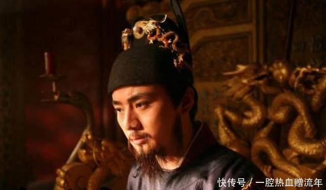 怕死|刽子手嘲讽死囚怕死，死囚我饿了，刽刽子手赶忙下跪先生请！