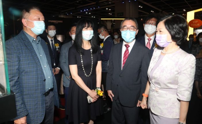 新力军|香港钟表展开放市民入场，提供多项公众活动