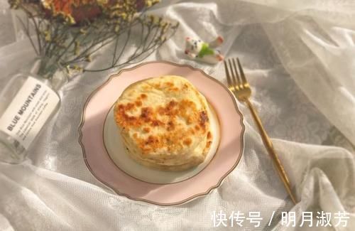 烙饼|烙饼要暄软,用对水是关键,学会这窍门,烙出来的饼凉了也特别软