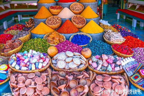 阿特拉斯|摩洛哥“红色皇城”，色彩斑斓活色生香，处处展现浓郁中世纪风情