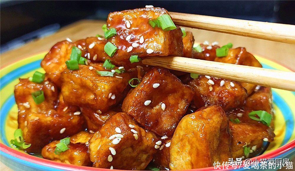 豆腐|教你好吃的糖醋脆皮豆腐,做法很简单,酸甜开胃,满满一盘不够吃