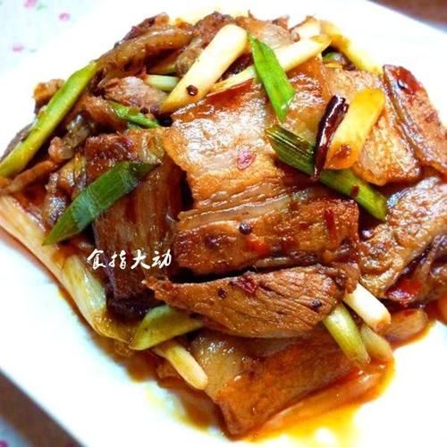 美食推荐：黑鱼片，回锅肉，大蒜炒鸡蛋，香菇蒸鸡腿的做法