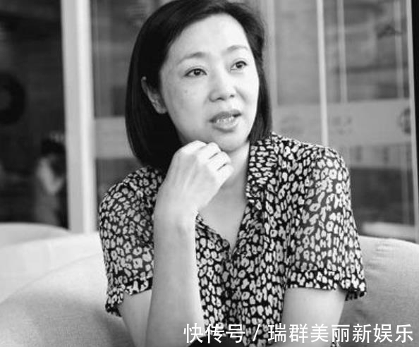 新体育|她是女排唯一五冠王,退役下海经商身家上亿,女儿是清华博士