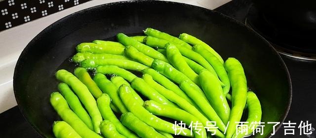 辣椒蒂|入秋啦，遇见此菜别手软，一次性买10斤，一煮一晒，又香又下饭！