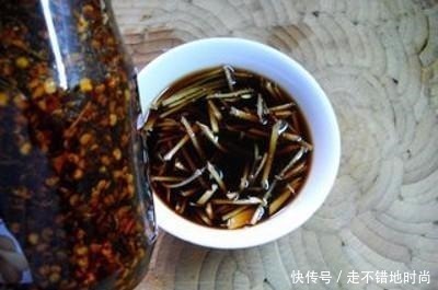 鲫鱼|它是被人“误解”最多的鱼，比鲈鱼营养，只要5元一斤却无人问津