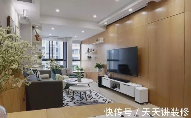 卧室|55㎡的小户型竟然一点也不挤,主卧室还有个大衣帽间!
