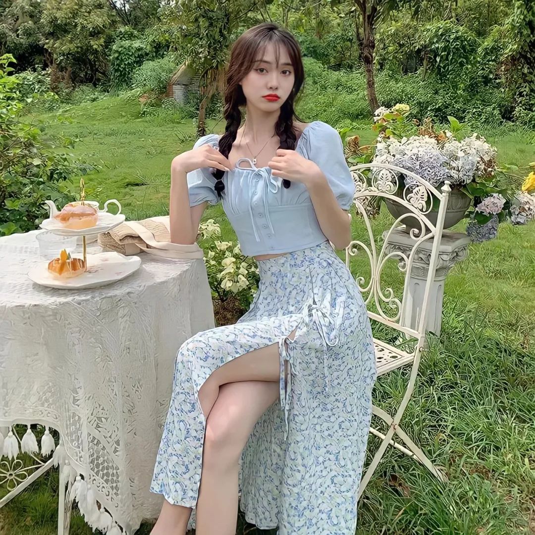 cp|衬衫+裙子、T恤+半裙=小个子夏秋王炸CP，巨洋气