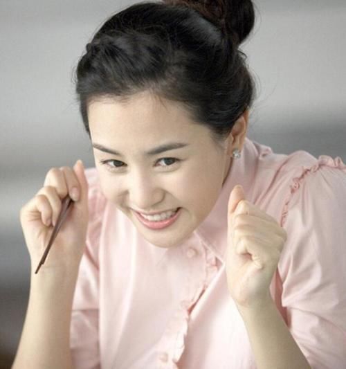 10款胖脸女生适合发型，用上轻松遮掩大脸！