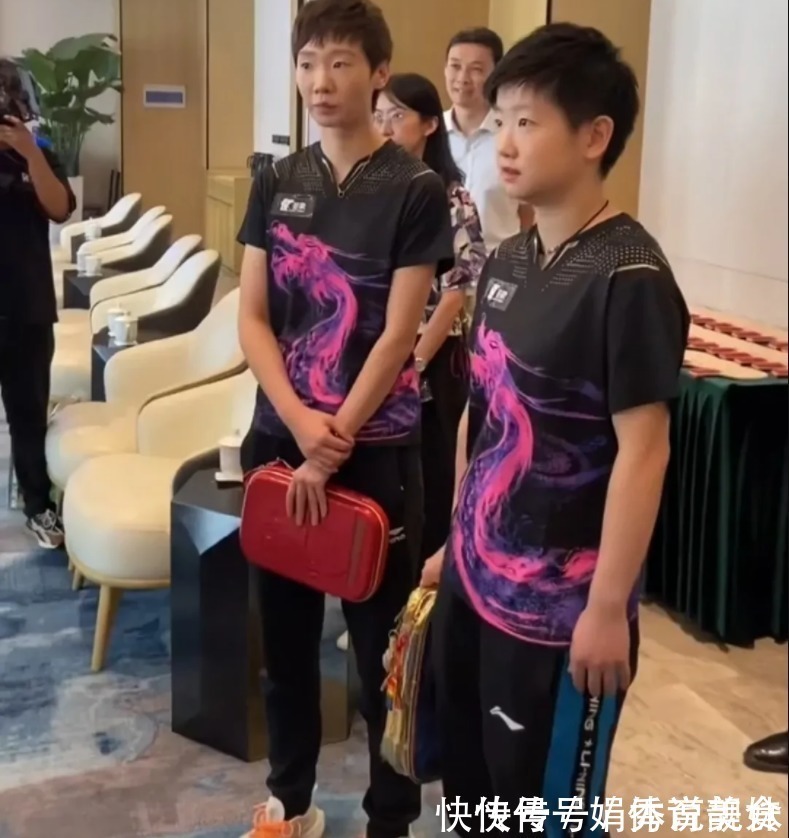 乒超|乒超引发热议:陈梦和王曼昱避开焦点战!单打和孙颖莎都未碰面