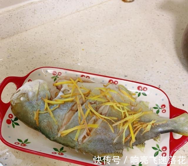 清蒸仓|清蒸仓鱼,肉质鲜甜,很适合小孩子吃哦!清蒸仓鱼,肉质鲜甜,很适合小孩子吃哦!