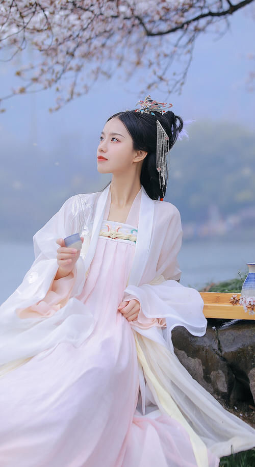 细数长辈们讨厌孩子穿汉服的原因，你的父母中了几个？